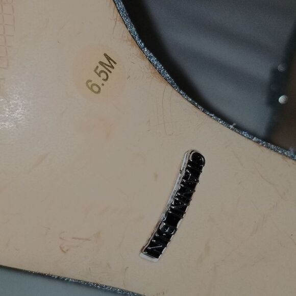 Silver Gianni Bini Silver Glitter Pumps Ankle pumps 4" heels - Picture 7 of 15